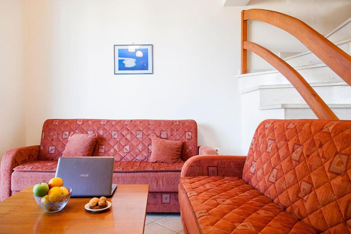 Villaaltinaapartments Лефкада Экстерьер фото